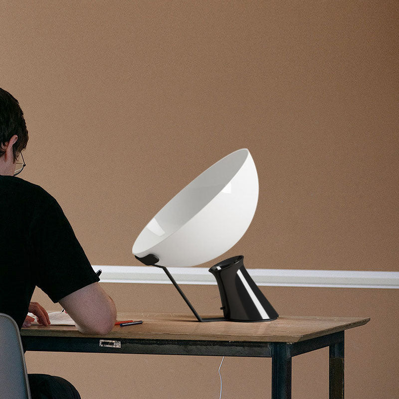 Lumisaxon | Post-Modern Personality Living Room Bedroom Bedside Decoration Table Lamp